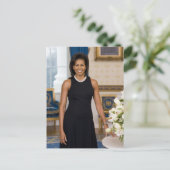 Frau ObamaPortrait Postkarte (Stehend Vorderseite)