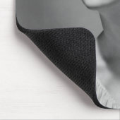 Frau posiert im Studio Mousepad (Ecke)