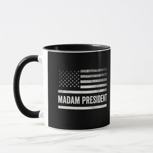 Frau Präsidentin, Harris Walz, Amerikanischer Flag Tasse (Links)