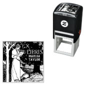 Frau Reading unter einem Baum Permastempel (Beispiel)