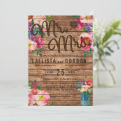 Frau Rustic Pink Floral Wood Mason Jar Wedding Einladung (Stehend Vorderseite)