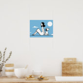 Frau sitzt mit Hund unter dem Mond Poster (Küche)