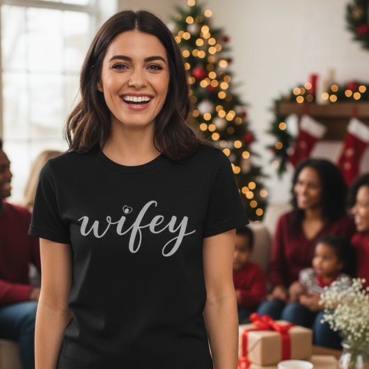 Frau T-Shirt Geschenk Farbige Schrift Herz Wifey