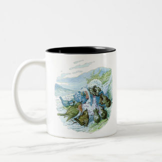 Frau TIGGY-WINKLE gibt den Vögeln ihre Kleidung Zweifarbige Tasse