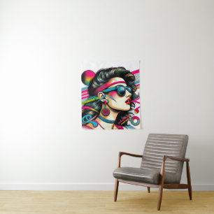 Frau trägt Sonnenbrille bunte Pop-Art Wandteppich
