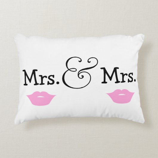 Frau und Frau Two Brides Lips Wedding Geschenk Dekokissen (Vorderseite)