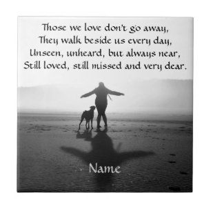 Frau und Hund - die einzigen in der Welt Fliese