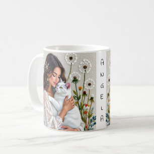Frau und weiße Katze und Löwenzahn  Kaffeetasse