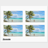 Frau unter einem Rechteck aus Palmen Rechteckiger Aufkleber (Blatt)