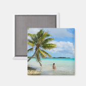 Frau unter einer Palme im Pazifik-Magneten Magnet (Vorderseite/Rückseite)