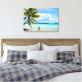 Frau unter einer Palme in der pazifischen Leinwand (Insitu (Schlafzimmer))