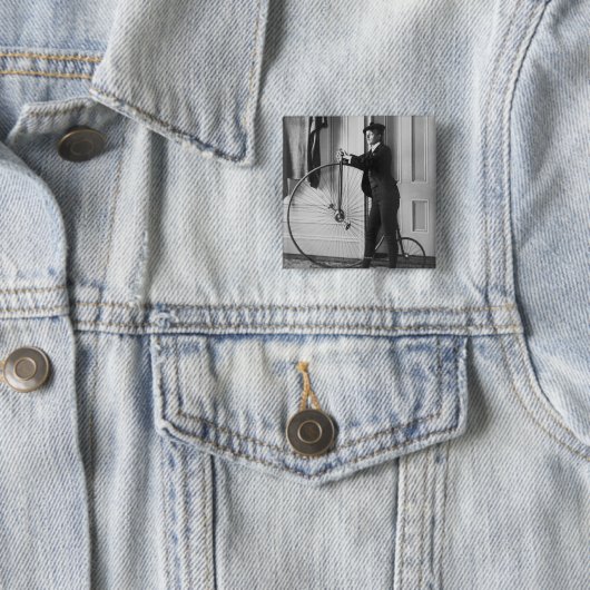 Frauen als Mann mit Fahrrad verkleidet Button (Beispiel)