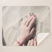 Frauen auf weißem Sand Sherpadecke (Vorderseite (Horizontal))