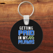 Frauen bekommen Geld in meiner PJS Funny Remote Wo Schlüsselanhänger (Vorderseite)