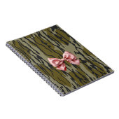 Frauen Bottomland Camouflage Niedlich Pink Ribbon  Notizblock (Rechte Seite)