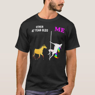 Frauen, die 47 Jahre alt sind, und ich einhorn tan T-Shirt