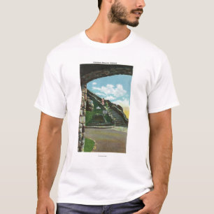 Frauen, die Treppenhaus vom Gipfel absteigen T-Shirt