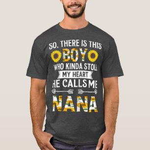 Frauen Dieser Junge nennt mich Nana Großmutter T-Shirt