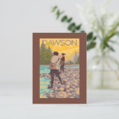 Frauen Fischen - Dawson, Alaska Postkarte (Stehend Vorderseite)