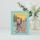 Frauen Fischen - Yukon, Alaska Postkarte (Stehend Vorderseite)