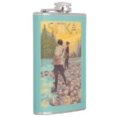 Frauen fliegen Fischen - Sitka, Alaska Flachmann (Rechts)