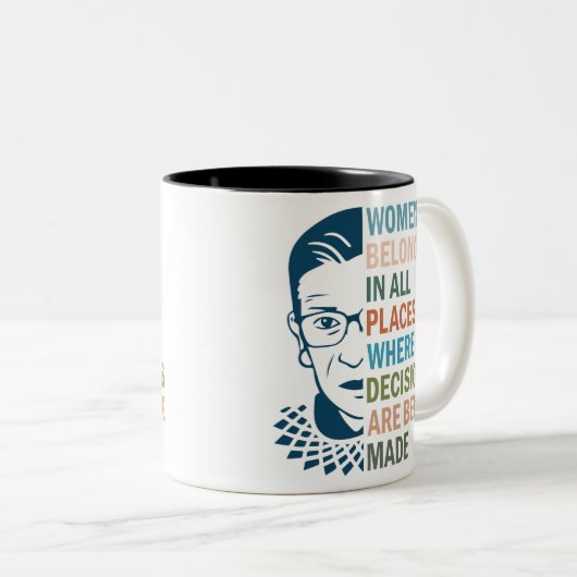 Frauen gehören an allen Orten, an denen Entscheidu Zweifarbige Tasse (VorderseiteRechts)