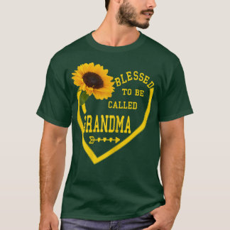 Frauen gesegnet, als Muttertag der Großmutter beze T-Shirt