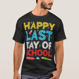 Frauen glücklich Letzten Tag der Schule Schüler un T-Shirt