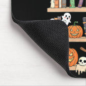 Frauen Halloween Bücher Geist  Mousepad (Ecke)