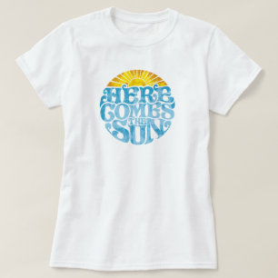 Frauen Hier kommt die Sonne Retro Vintage T-Shirt