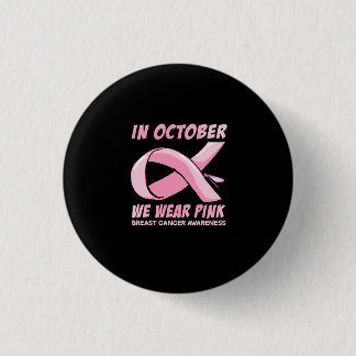 Frauen im Oktober tragen wir rosa Libellenbrust Button