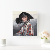 Frauen in bestickter Bluse Quadratische Wanduhr (Zuhause)