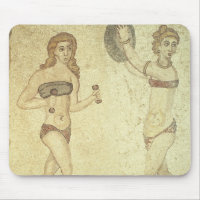 Frauen 'in den Bikinis