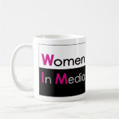 Frauen in der medienklassischen Tasse (Links)