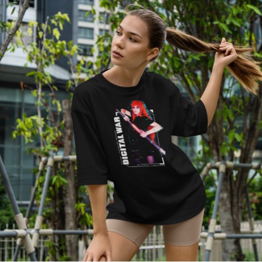 Frauen in einem digitalen Krieg T-Shirt