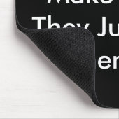 Frauen machen keine Nachrichten Mousepad (Ecke)