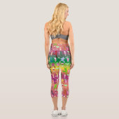 Frauen mit Cocktails-Mustern teilen Capri Leggings (Rückseite)