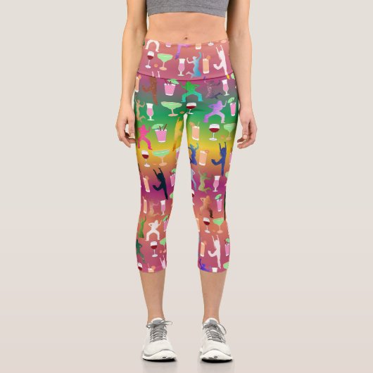 Frauen mit Cocktails-Mustern teilen Capri Leggings (Vorderseite)