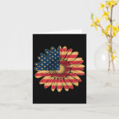 Frauen mit Lässiger Blume - Amerikanische Flaggen  Karte (Gelbe Blume)