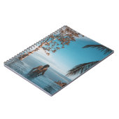 Frauen mit schwarzem Bikini stach auf dem Körper v Notizblock (Linke Seite)