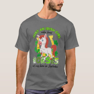 Frauen nur ein irisches Mädchen, das Liebe Pferde T-Shirt
