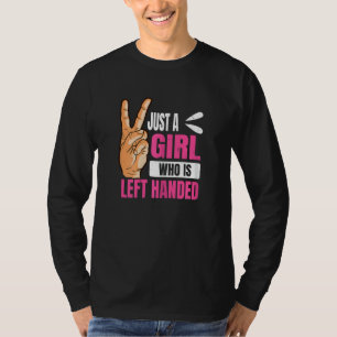 Frauen nur ein Mädchen, dem ein handgeschriebenes  T-Shirt