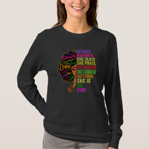 Frauen Oktober Girl She Slays & Prays Oktober Bir T-Shirt