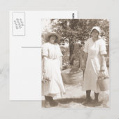 Frauen pflücken Äpfel Postkarte (Vorne/Hinten)