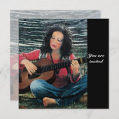 Frauen spielen Musik mit akustischer Gitarre Einladung (Vorne/Hinten)