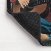 Frauen spielen Musik mit akustischer Gitarre Mousepad (Ecke)