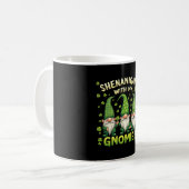 Frauen St. Patrick’s Day Glücks Shamrock Gnom Iris Kaffeetasse (Vorderseite Links)