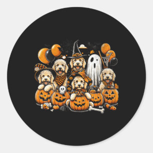 Frauen Süßer Geist und Hexe Goldendoodle Halloween Runder Aufkleber