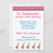 Frauen tragen Curlers überraschendes Party Einladung (Rückseite)