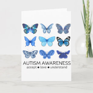 Frauen tragen im April einen blauen Schmetterling Karte